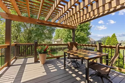 Exterior - 2359 SW Eagle View Dr, Lees Summit, MO 64082 photo 3 of 6