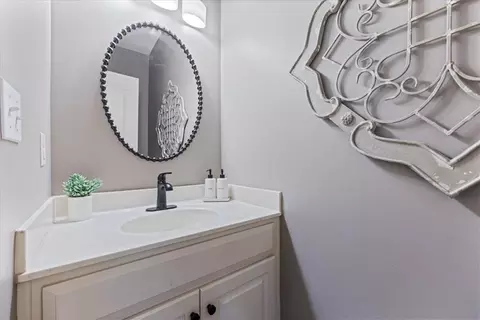 Bath - 2359 SW Eagle View Dr, Lees Summit, MO 64082 photo 1 of 4
