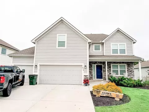 4716 Redwood St, Leavenworth, KS 66048