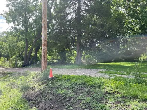 1907 1925 Scherer Rd, Lees Summit, MO 64082 photo 7