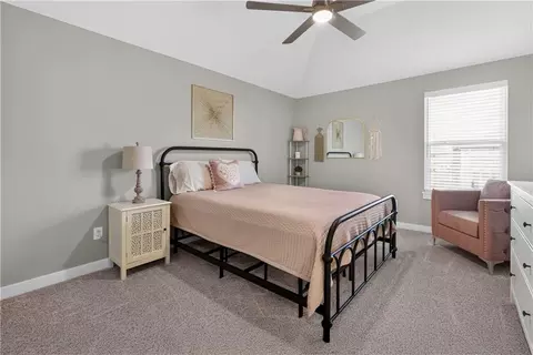 Bedroom - 11414 Bluestem Dr, Kearney, MO 64060 photo 2 of 6