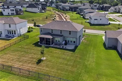 View/Area - 11414 Bluestem Dr, Kearney, MO 64060 photo 2 of 4