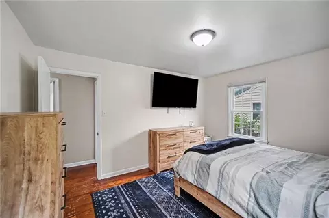 Bedroom - 507 E Meadow Ln, Saint Joseph, MO 64501 photo 3 of 6