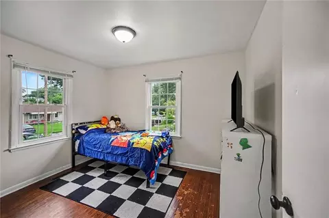 Bedroom - 507 E Meadow Ln, Saint Joseph, MO 64501 photo 4 of 6