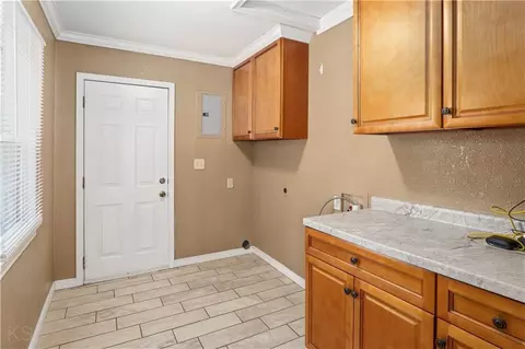 Other - 304 E Mason St, La Monte, MO 65337 photo 2 of 7