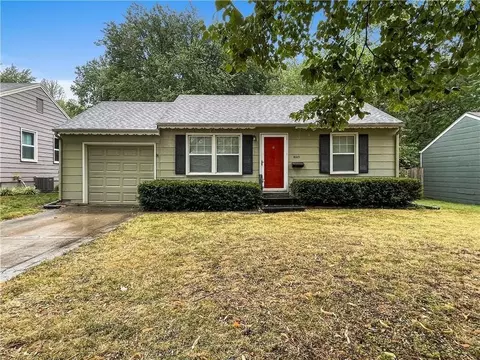 8103 Mcgee St, Kansas City, MO 64114