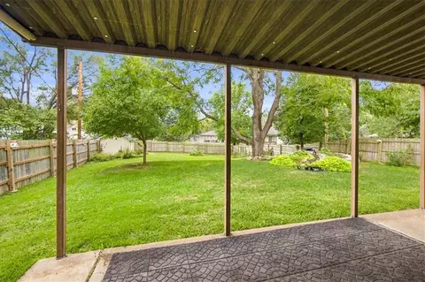 Exterior - 817 E Cothrell St, Olathe, KS 66061 photo 9 of 13