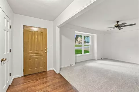 Entry Way - 817 E Cothrell St, Olathe, KS 66061 photo 1 of 2