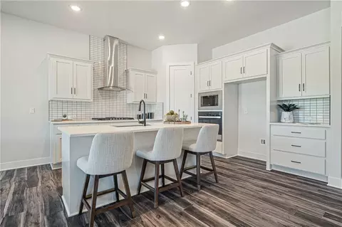 Kitchen - 1817 Woodward Cir, Raymore, MO 64083 photo 2 of 3