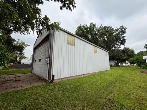 401 N Kenyon St, Albany, MO 64402 photo 7