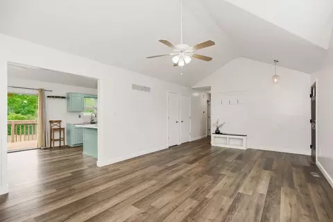Entry Way - 2133 NE Chipman Rd, Lees Summit, MO 64086 photo 2 of 2