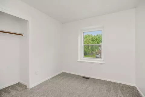 Bedroom - 2133 NE Chipman Rd, Lees Summit, MO 64086 photo 6 of 6