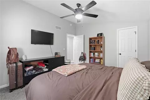 Bedroom - 1018 S Appleton Ave, Independence, MO 64053 photo 2 of 6