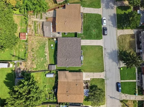 View/Area - 1018 S Appleton Ave, Independence, MO 64053 photo 1 of 1