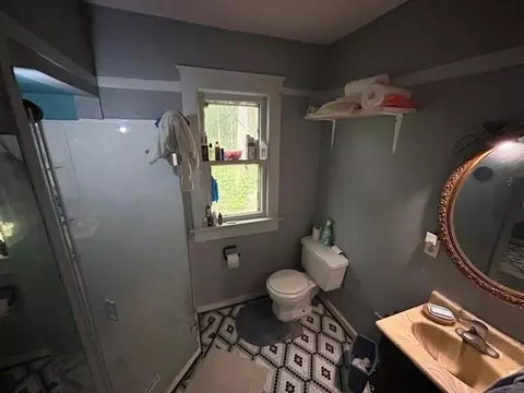 Bath - 8840 E Wilson Rd, Independence, MO 64053 photo 1 of 1