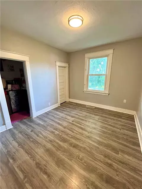 Other - 431 N Eubank St, Independence, MO 64050 photo 2 of 3