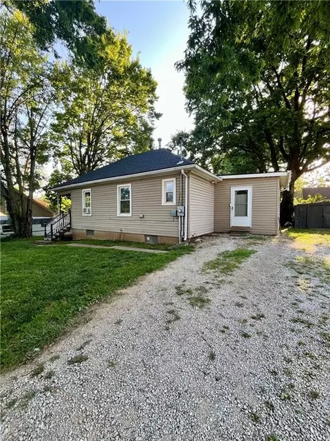 Other - 431 N Eubank St, Independence, MO 64050 photo 3 of 3