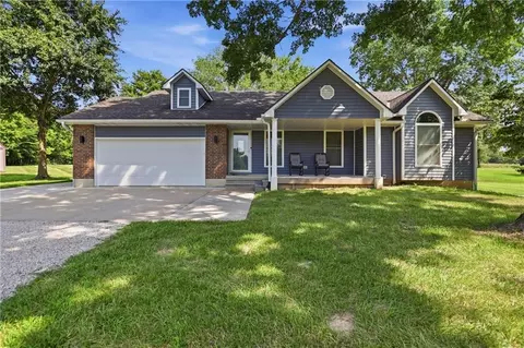 12321 U Hwy, Odessa, MO 64075