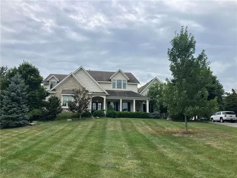 3835 W 180th Ter, Stilwell, KS 66085