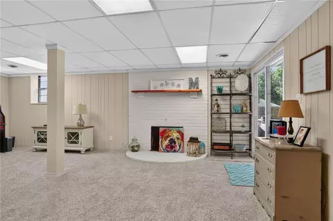 Living - 408 E Walnut St, Odessa, MO 64076 photo 4 of 4