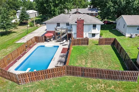 Other - 408 E Walnut St, Odessa, MO 64076 photo 2 of 6