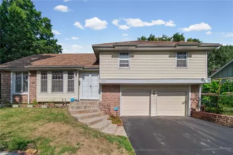 10530 Wedd St, Overland Park, KS 66212