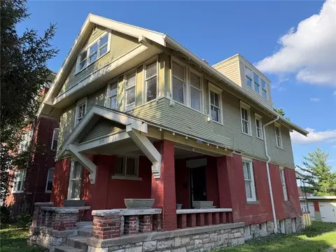 3755 Washington Blvd, Kansas City, MO 64111