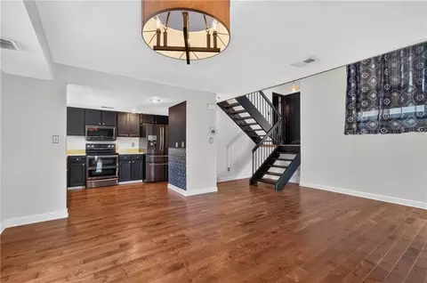 10913 Rosehill Rd, Overland Park, KS 66210
