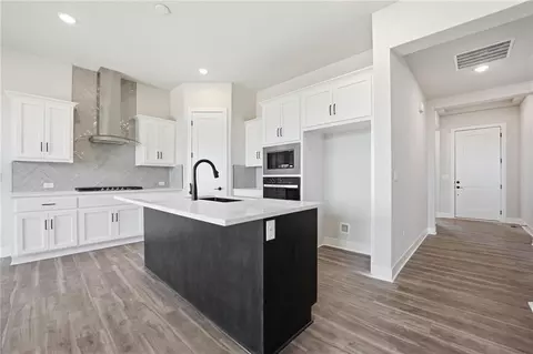 1407 N 163rd Cir, Basehor, KS 66007