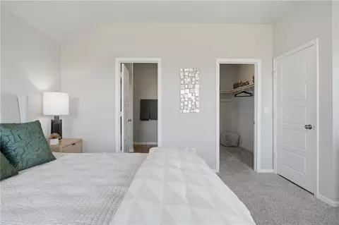 Bedroom - 1612 SW 9th St, Oak Grove, MO 64075 photo 2 of 3