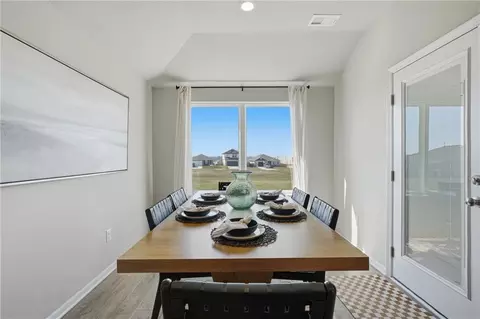 Dining - 1612 SW 9th St, Oak Grove, MO 64075 photo 1 of 1