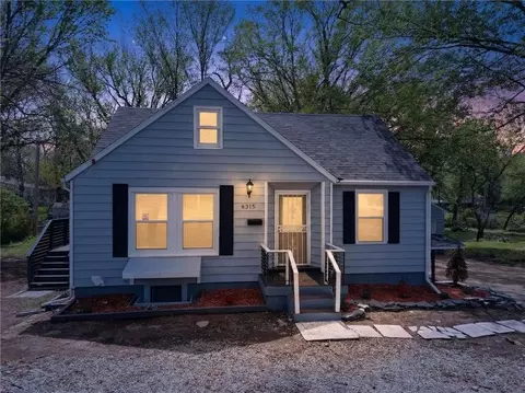 6315 E Red Bridge Rd, Kansas City, MO 64134