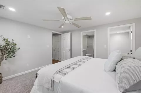 Bedroom - 504 SW Persels Rd, Lees Summit, MO 64081 photo 8 of 8