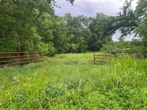 Sec-i-435 & Farley Hampton Road, Nonecounty, MO 64079 photo 3