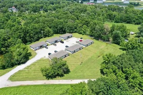 View/Area - 300 Oak St, Freeman, MO 64746 photo 3 of 6