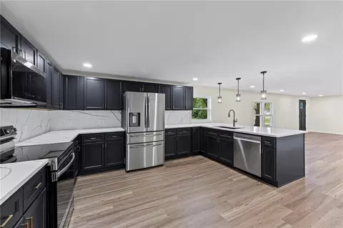 39135 Plum Creek Rd, Osawatomie, KS 66064