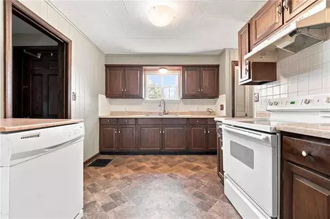Kitchen - 202 E Main St, Richmond, MO 64085 photo 2 of 2