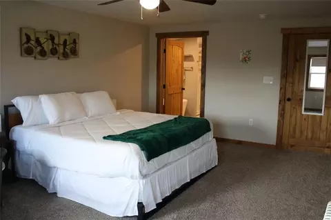 Bedroom - 1105 Vine St, Macon, MO 63552 photo 5 of 5