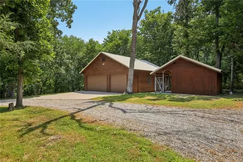 Exterior - 110 SE 1804p Ln, Clinton, MO 64735 photo 14 of 14