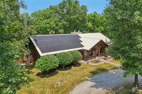 Exterior - 110 SE 1804p Ln, Clinton, MO 64735 photo 13 of 14