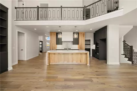 Entry Way - 511 Turnbridge Dr, Raymore, MO 64083 photo 4 of 9