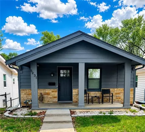 5231 Gladstone Blvd, Kansas City, MO 64123