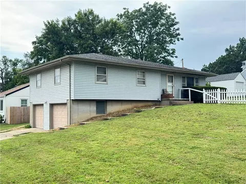 2619 NE 47th Ter, Kansas City, MO 64117