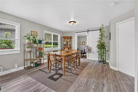 Dining - 13021 E 40th Ter, Independence, MO 64055 photo 1 of 2
