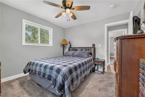 Bedroom - 13021 E 40th Ter, Independence, MO 64055 photo 5 of 7
