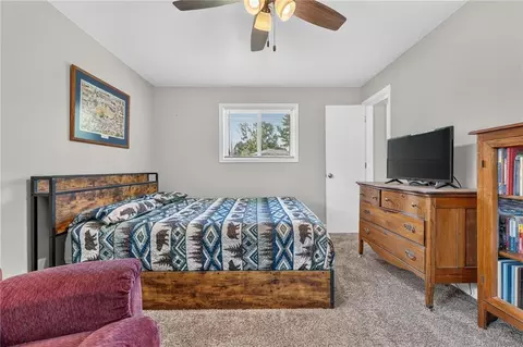 Bedroom - 13021 E 40th Ter, Independence, MO 64055 photo 3 of 7