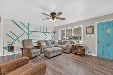 Living - 13021 E 40th Ter, Independence, MO 64055 photo 1 of 1
