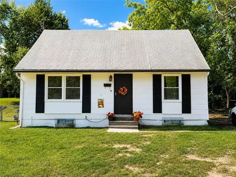 7406 S Park Rd, Kansas City, MO 64129