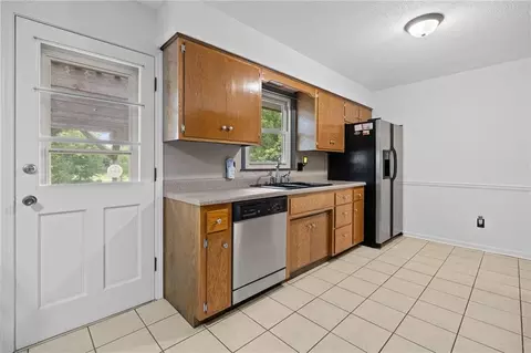 Kitchen - 503 S Park Dr, Raymore, MO 64083 photo 2 of 2