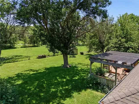 Exterior - 503 S Park Dr, Raymore, MO 64083 photo 2 of 6